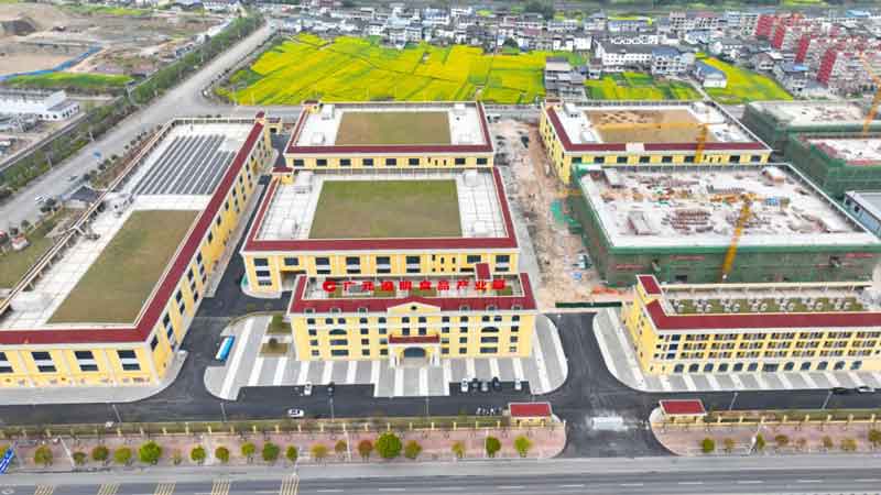 川陕甘(广元)利州区工业园区绿色食品饮料标准化厂房基础设施.jpg
